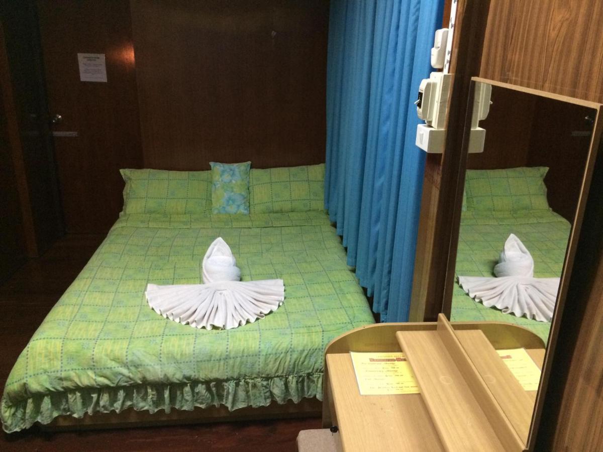 Pee Homestay Lopburi Ban Tha Krayang Exterior photo