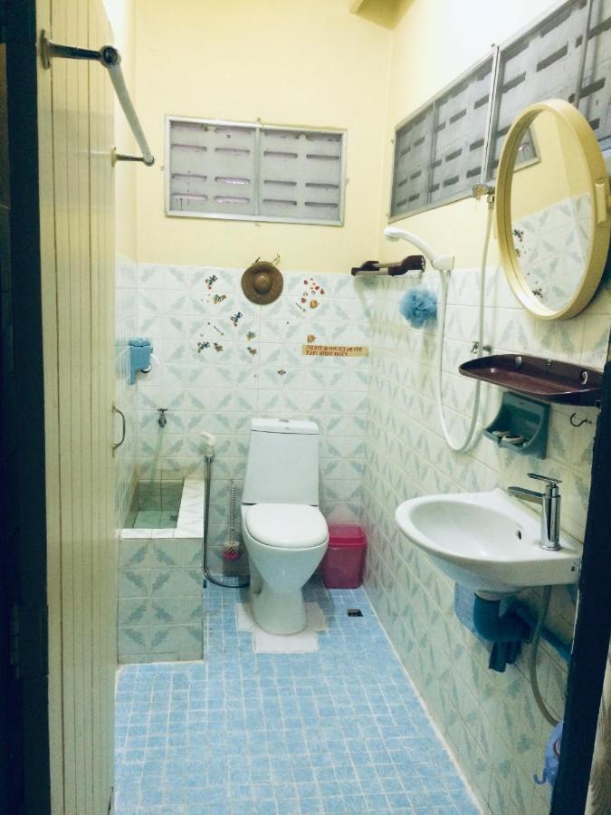 Pee Homestay Lopburi Ban Tha Krayang Exterior photo